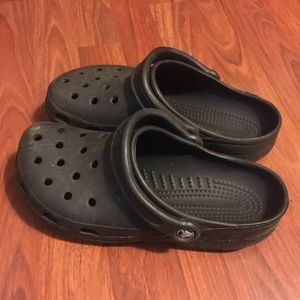 Crocs 8-9 Women’s/6 Men’s